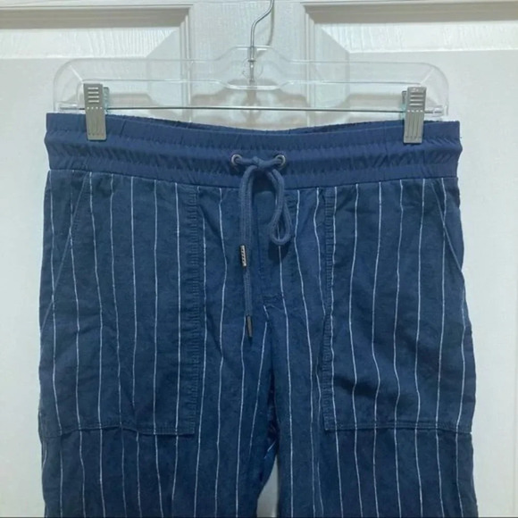 ATHLETA Bali Striped Cropped Linen Pants Navy Blue Size 2 - Picture 5 of 9